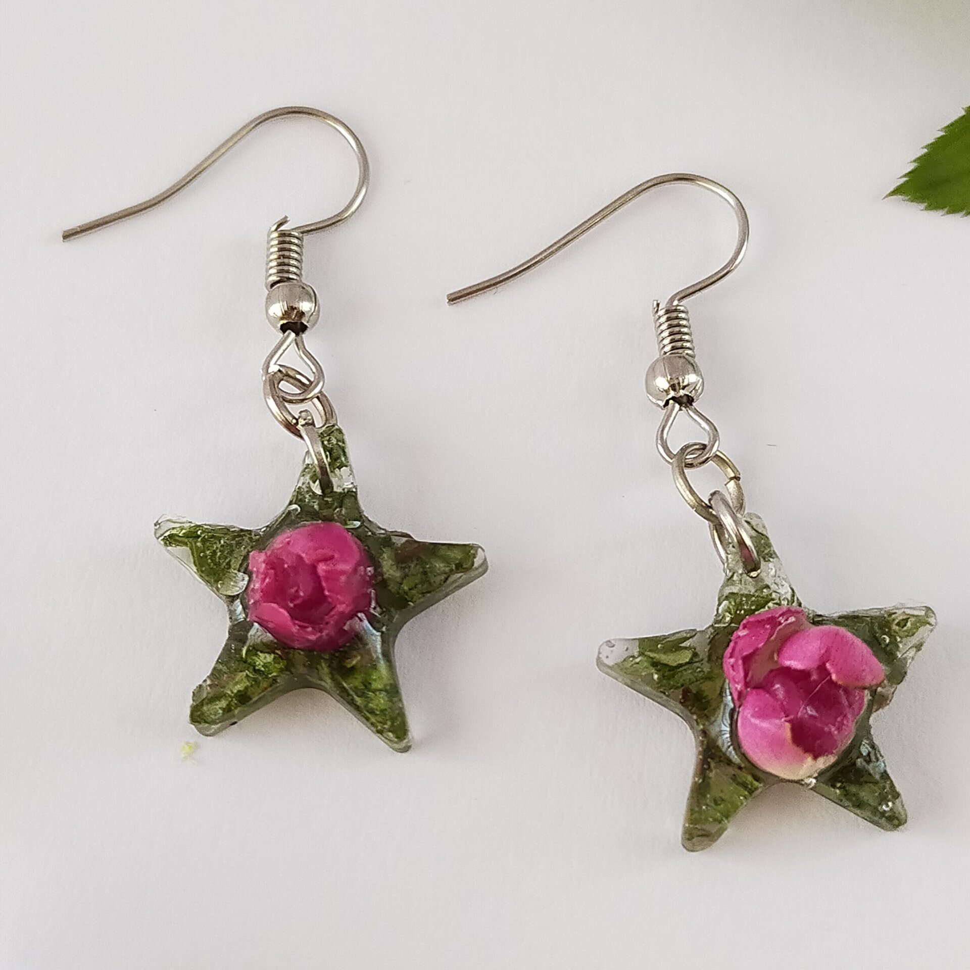 Pendientes Capullo de Rosa sobre Estrella - 3